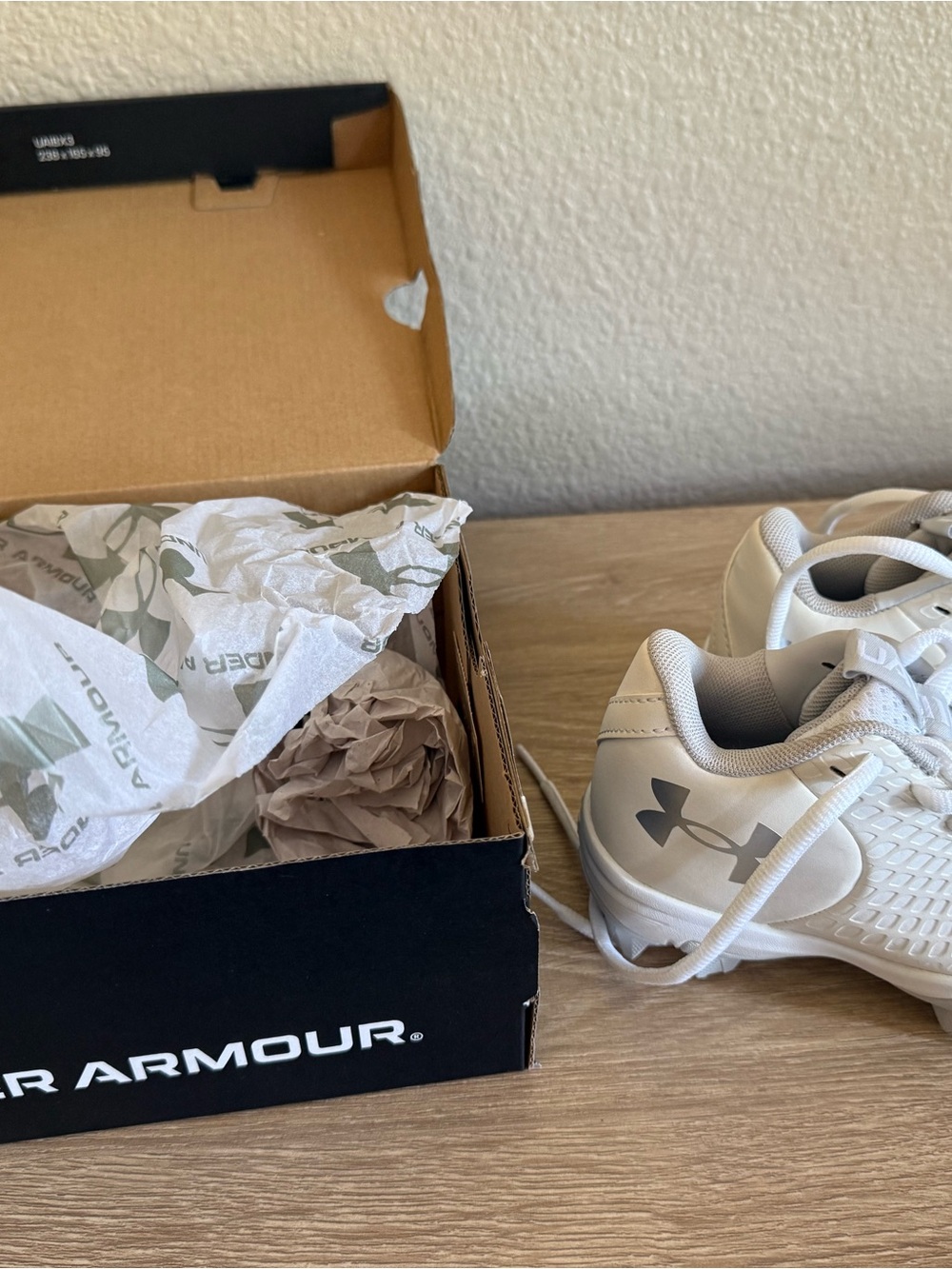 Under Armour Kids White and Gray Athletic Cleats - Girls Cleats